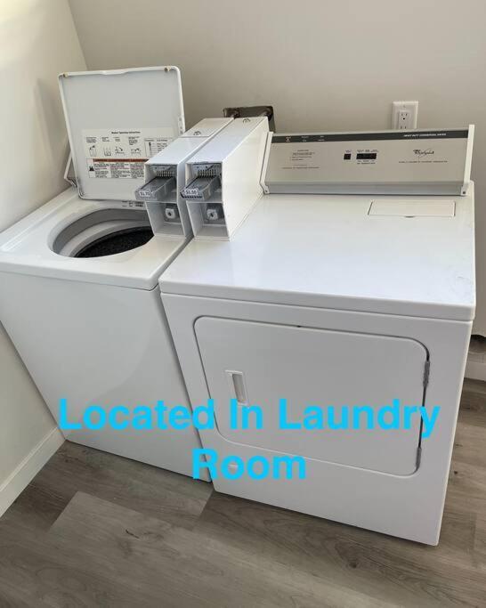 Luxurious Furnished Studio W Full Kitchen In Sd San Diego Exterior photo